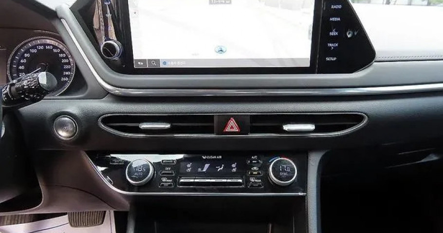 Hyundai Sonata 