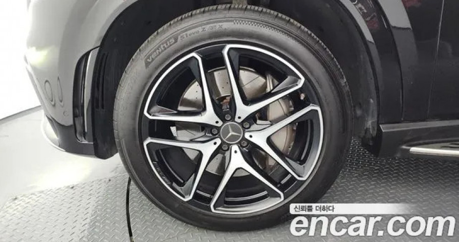 Mercedes-Benz Gle-Class 
