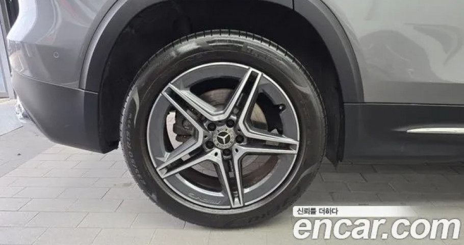 Mercedes-Benz Glb-Class 