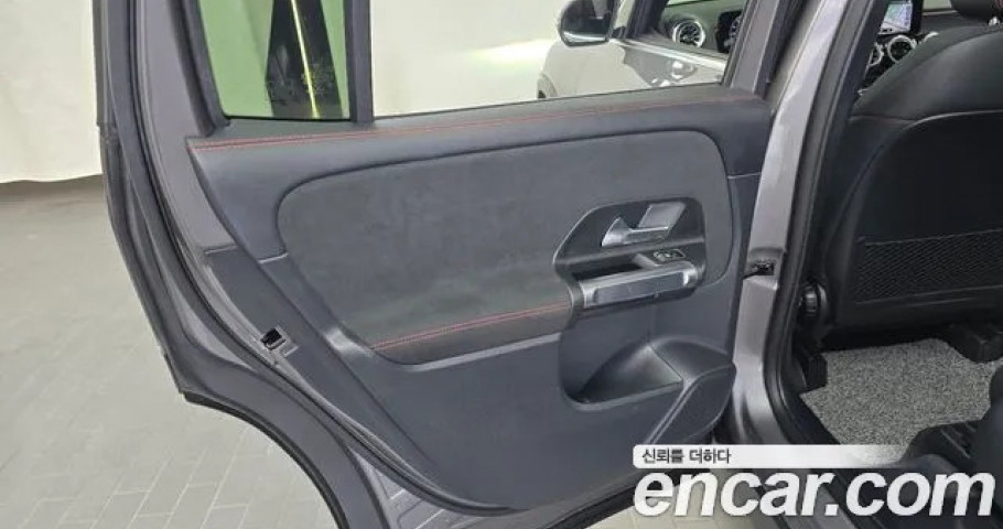 Mercedes-Benz Glb-Class 