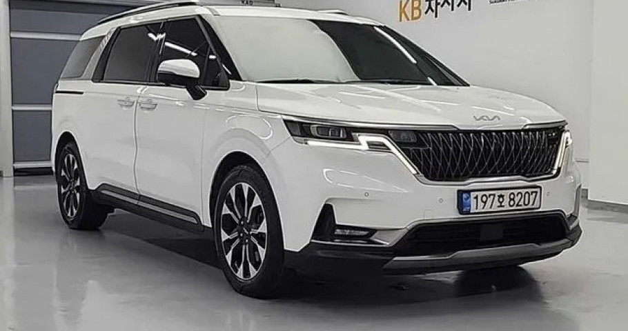 Kia Carnival 