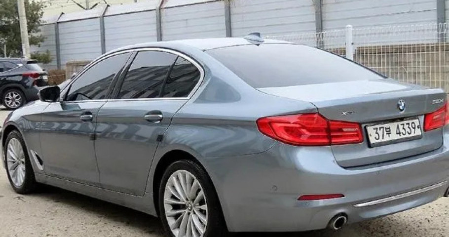 Bmw 5-Series 