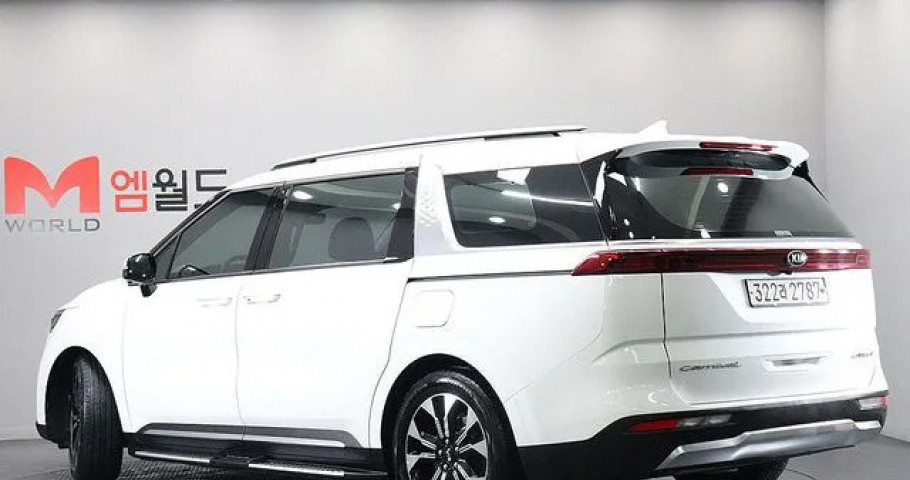 Kia Carnival 