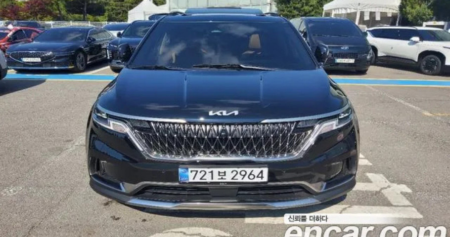 Kia Carnival 