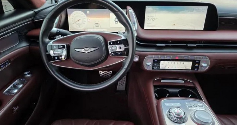 Genesis G90 