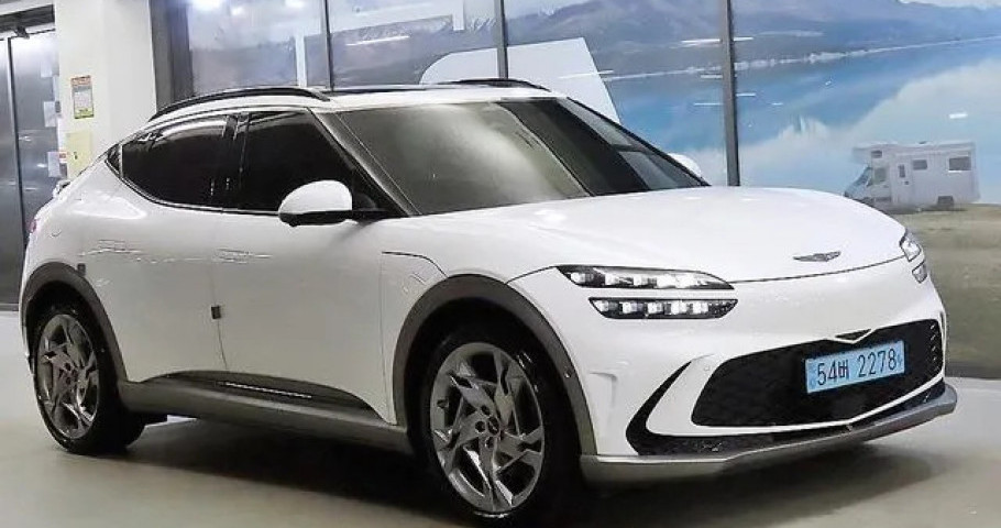 Genesis Gv60 