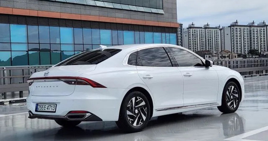 Hyundai Grandeur 