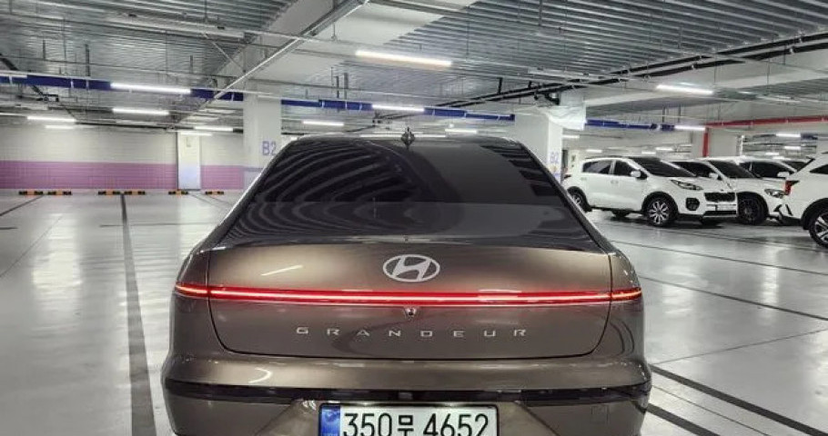 Hyundai Grandeur 