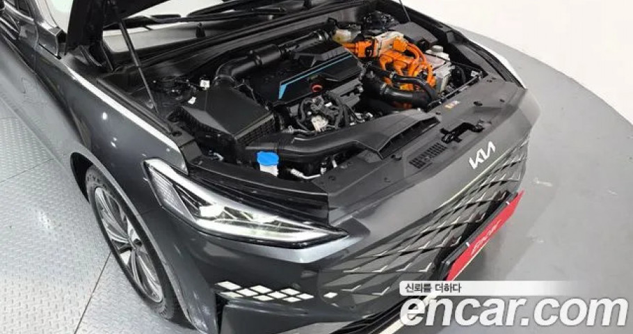 Kia K8 