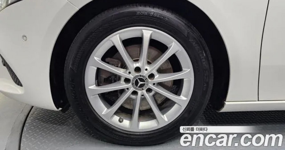 Mercedes-Benz A-Class 