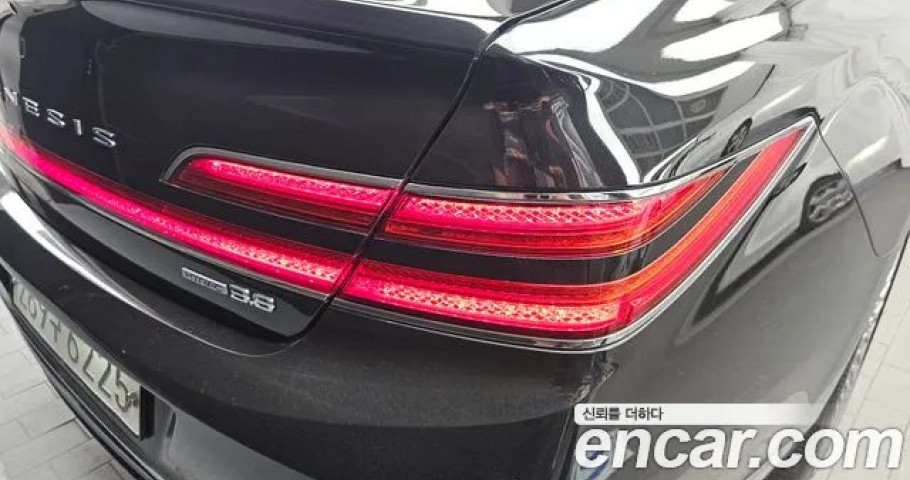 Genesis G90 