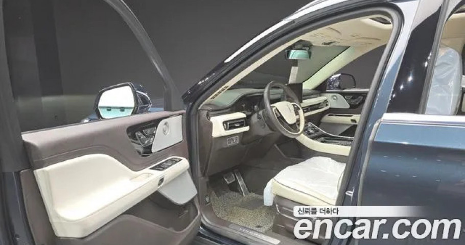 Lincoln Aviator 