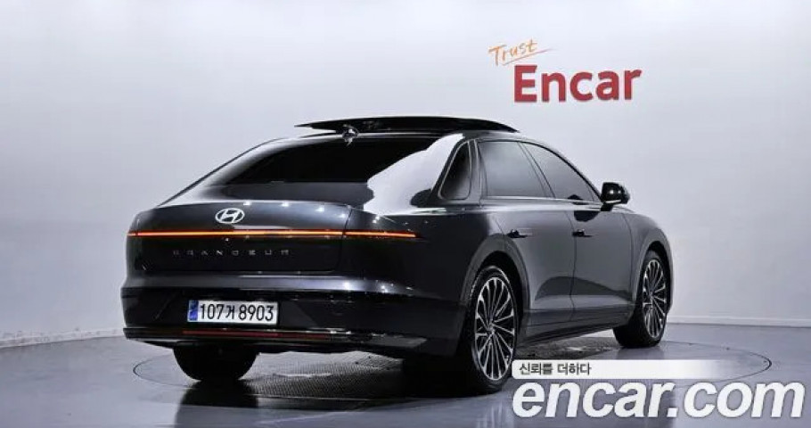 Hyundai Grandeur 