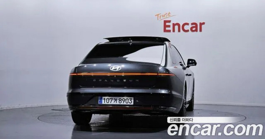 Hyundai Grandeur 