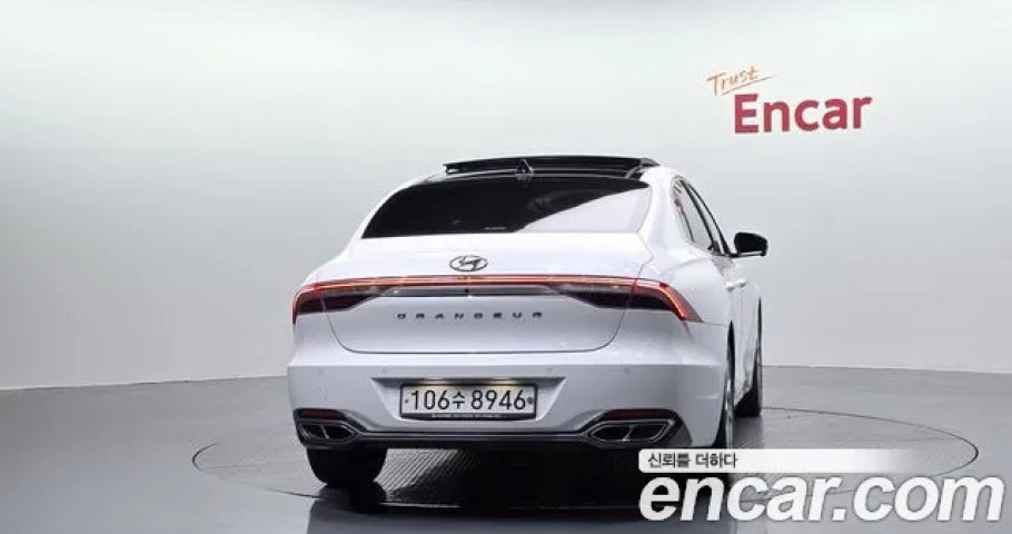 Hyundai Grandeur 