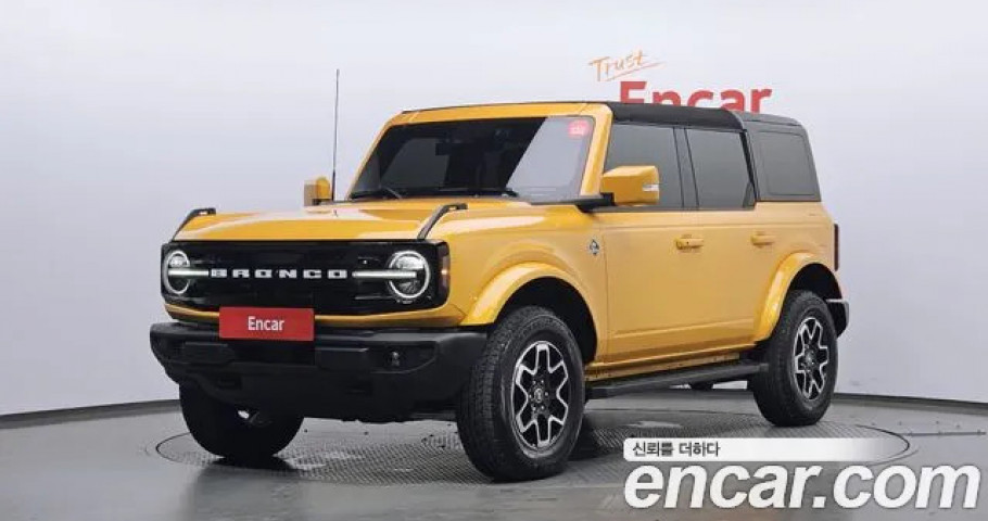 Ford Bronco 