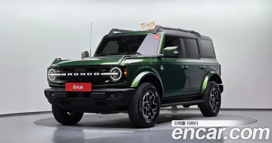 Ford Bronco 