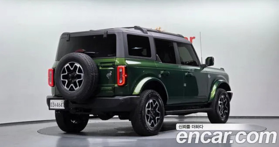 Ford Bronco 