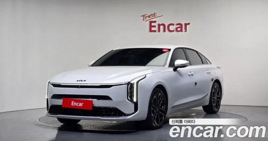 Kia K8 