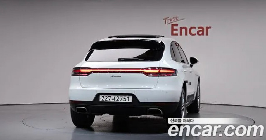 Porsche Macan 