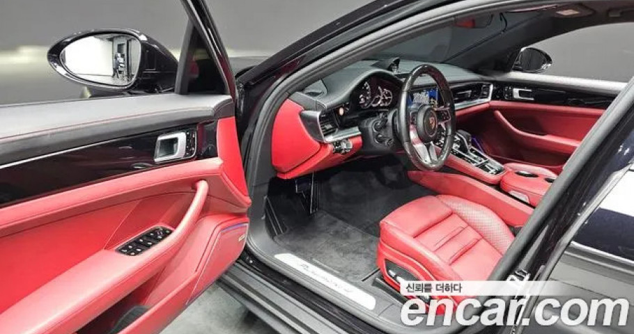 Porsche Panamera 