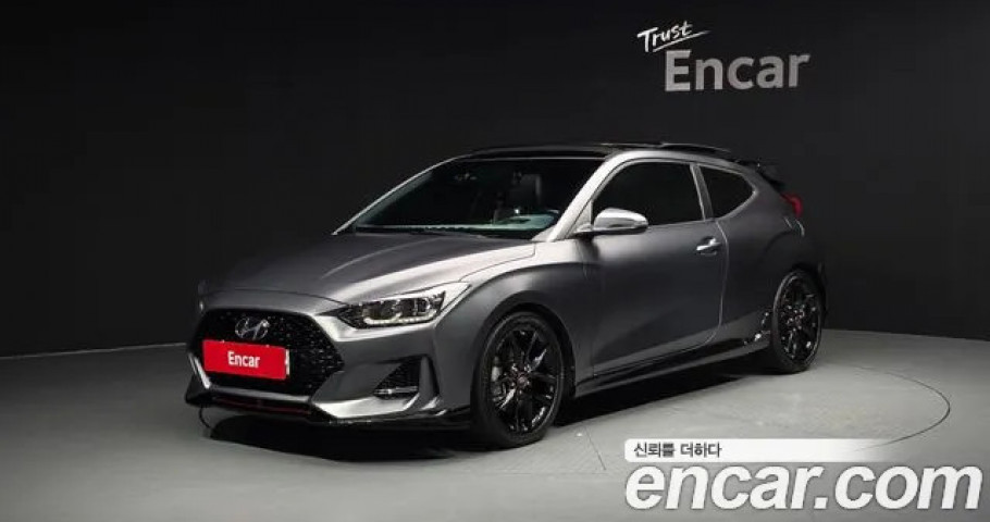 Hyundai Veloster 