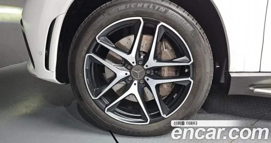 Mercedes-Benz Gle-Class 