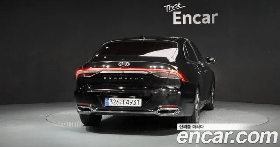 Hyundai Grandeur 