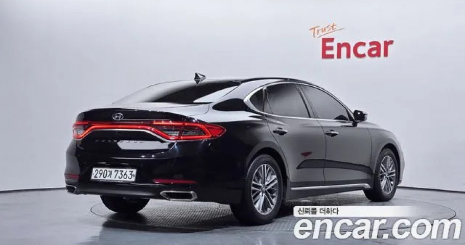 Hyundai Grandeur 