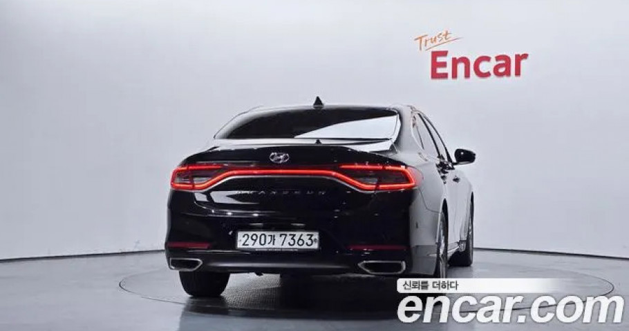 Hyundai Grandeur 