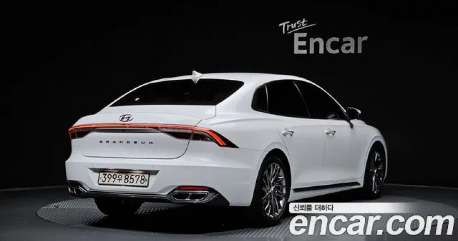 Hyundai Grandeur 