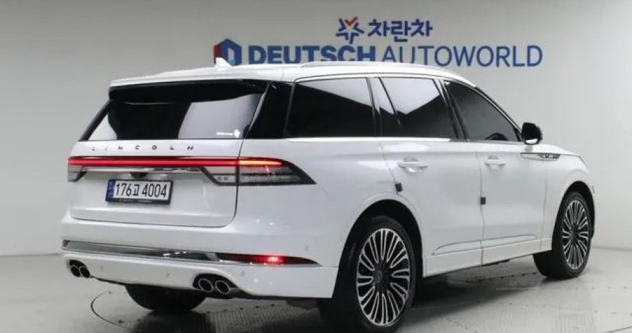 Lincoln Aviator 