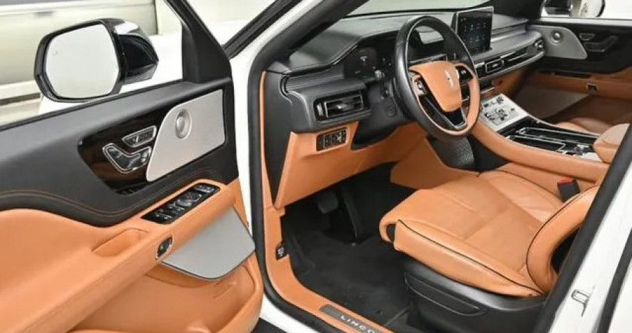 Lincoln Aviator 