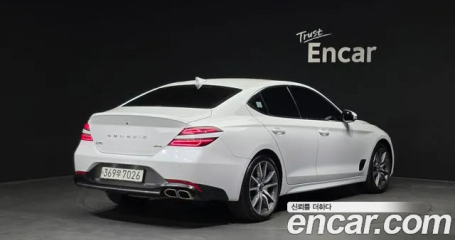 Genesis G70 