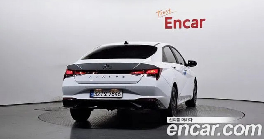 Hyundai Avante (Elantra) 