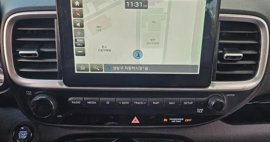 Hyundai Venue 