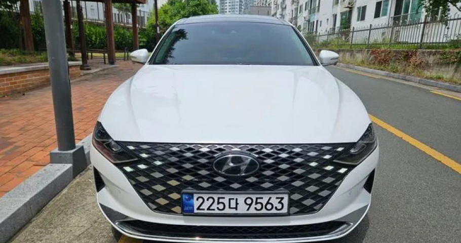Hyundai Grandeur 