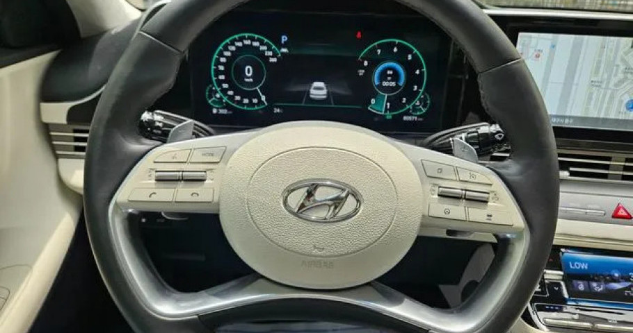 Hyundai Grandeur 