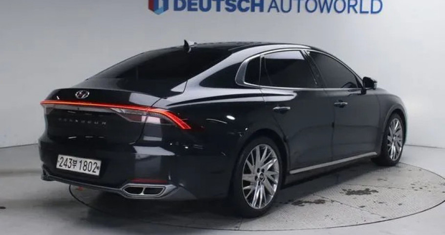 Hyundai Grandeur 