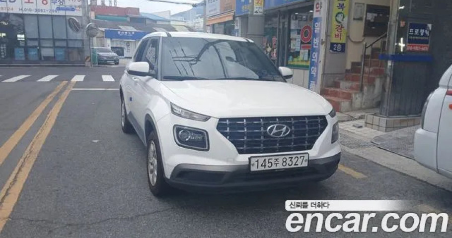 Hyundai Venue 