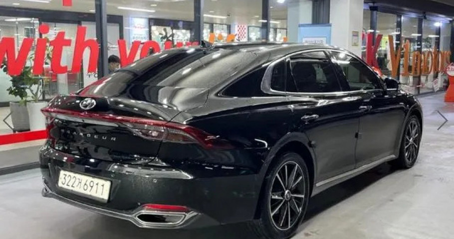 Hyundai Grandeur 
