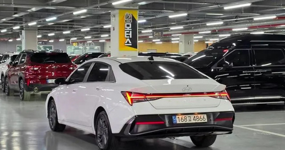 Hyundai Avante (Elantra) 