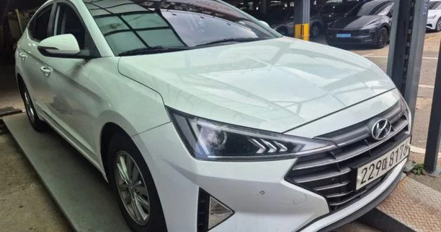 Hyundai Avante (Elantra) 