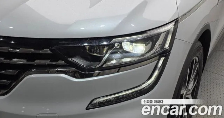 Renault Qm6 