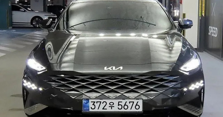 Kia K8 