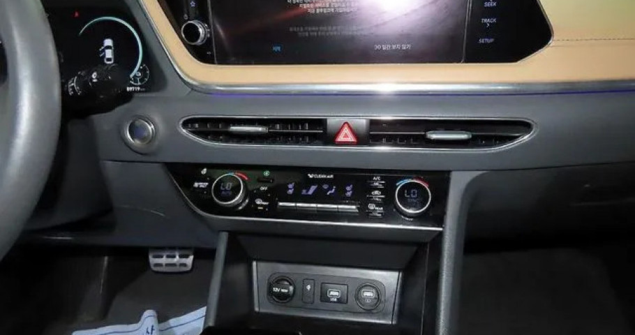 Hyundai Sonata 