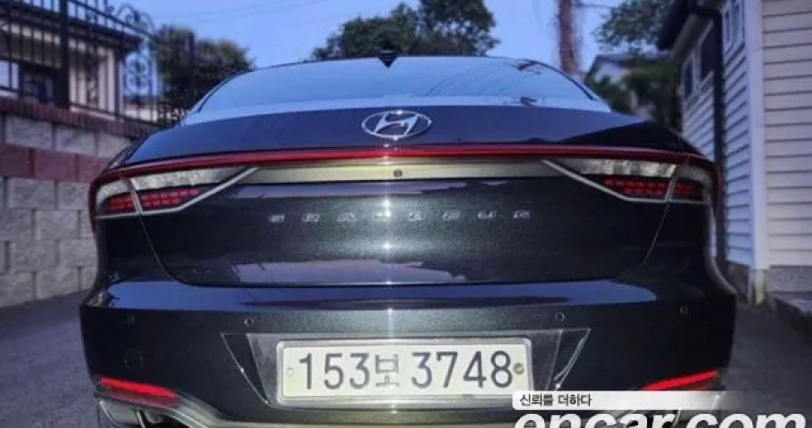 Hyundai Grandeur 