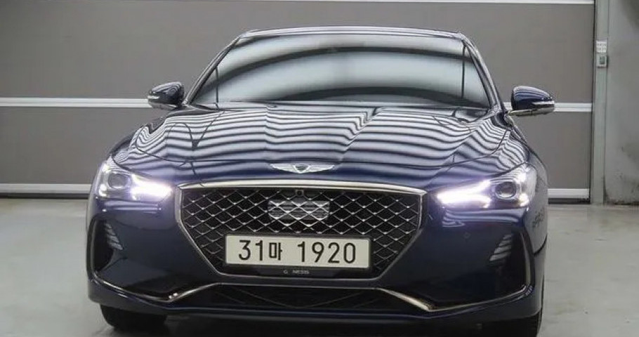 Genesis G70 