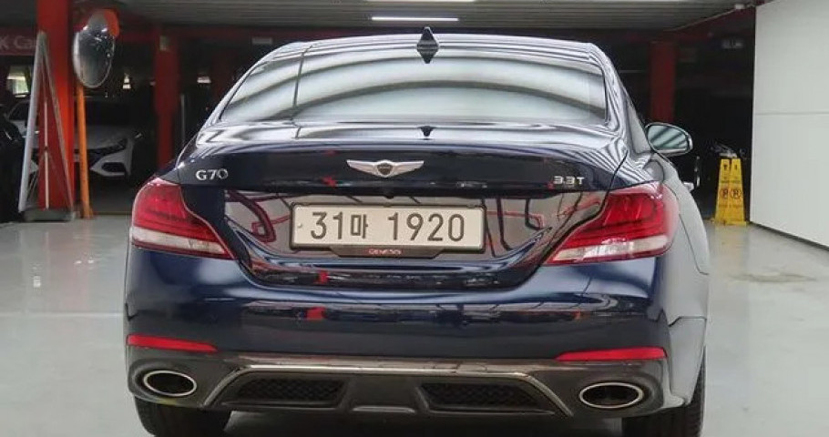 Genesis G70 