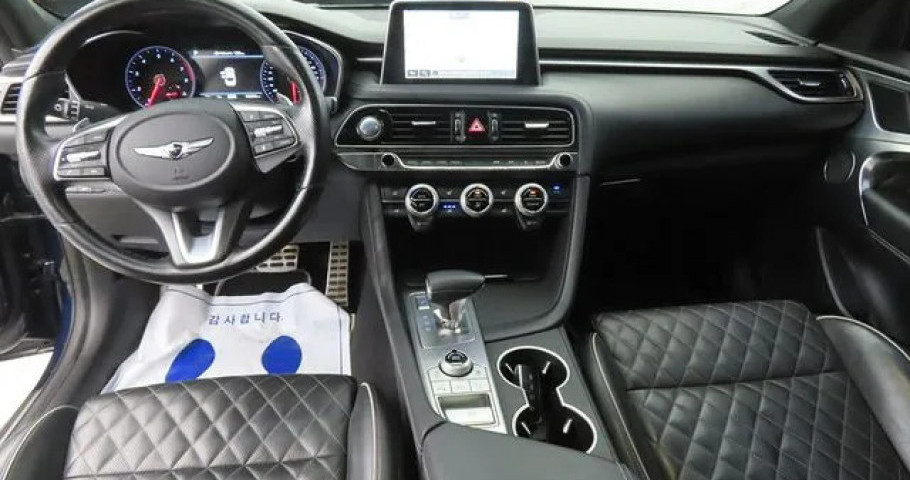 Genesis G70 